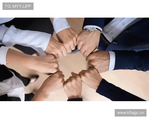 团结共渡难关 重拾自信信念